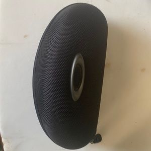 Used Oakley Sunglasses with Oakley case.